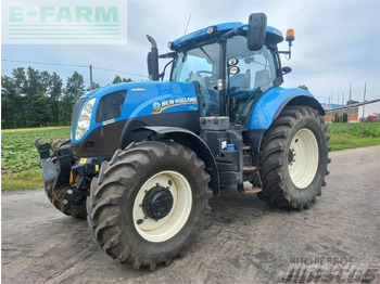 Traktor NEW HOLLAND T7