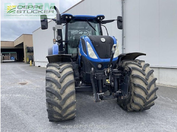 Traktor New Holland t7.230: pilt 3