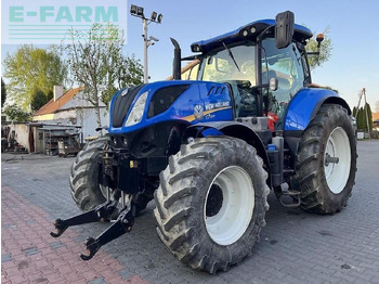 Traktor NEW HOLLAND T7.230