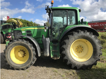 Traktor JOHN DEERE 6930