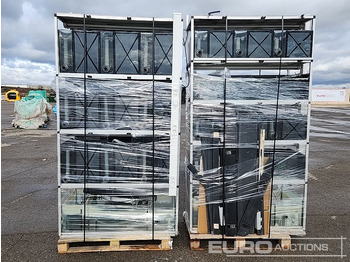 Ehitusseade Pallet of Varios Aquariums (2 of): pilt 5