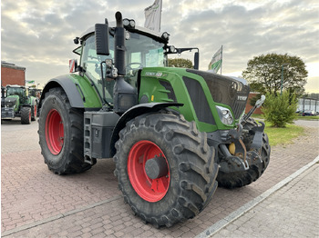 Traktor FENDT 828 Vario