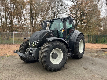 Traktor VALTRA T-series