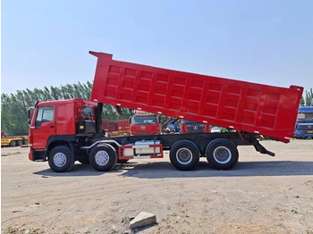 Kallurauto transporditavad ained silo SINOTRUK HOWO 420 Dump Truck: pilt 4