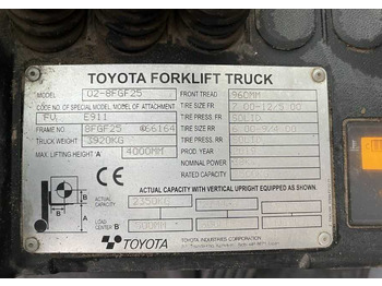 Gaasitõstuk TOYOTA FGF 25