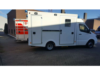 Kiirabiauto MERCEDES-BENZ Sprinter 519