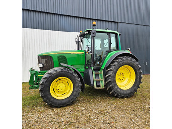 Traktor JOHN DEERE 6920