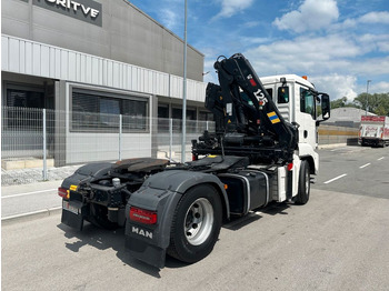 Sadulveok MAN TGS 18.420 4X2 BLS mit Kran HIAB 125-3: pilt 4