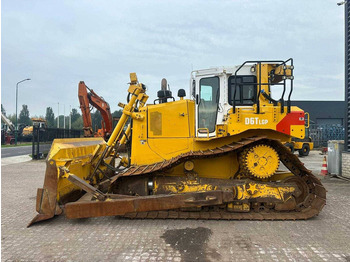 Buldooser CATERPILLAR D6T