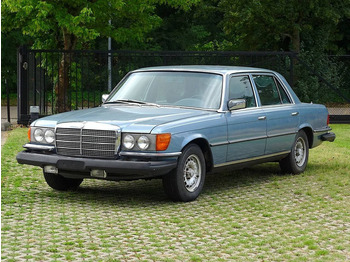 Auto MERCEDES-BENZ