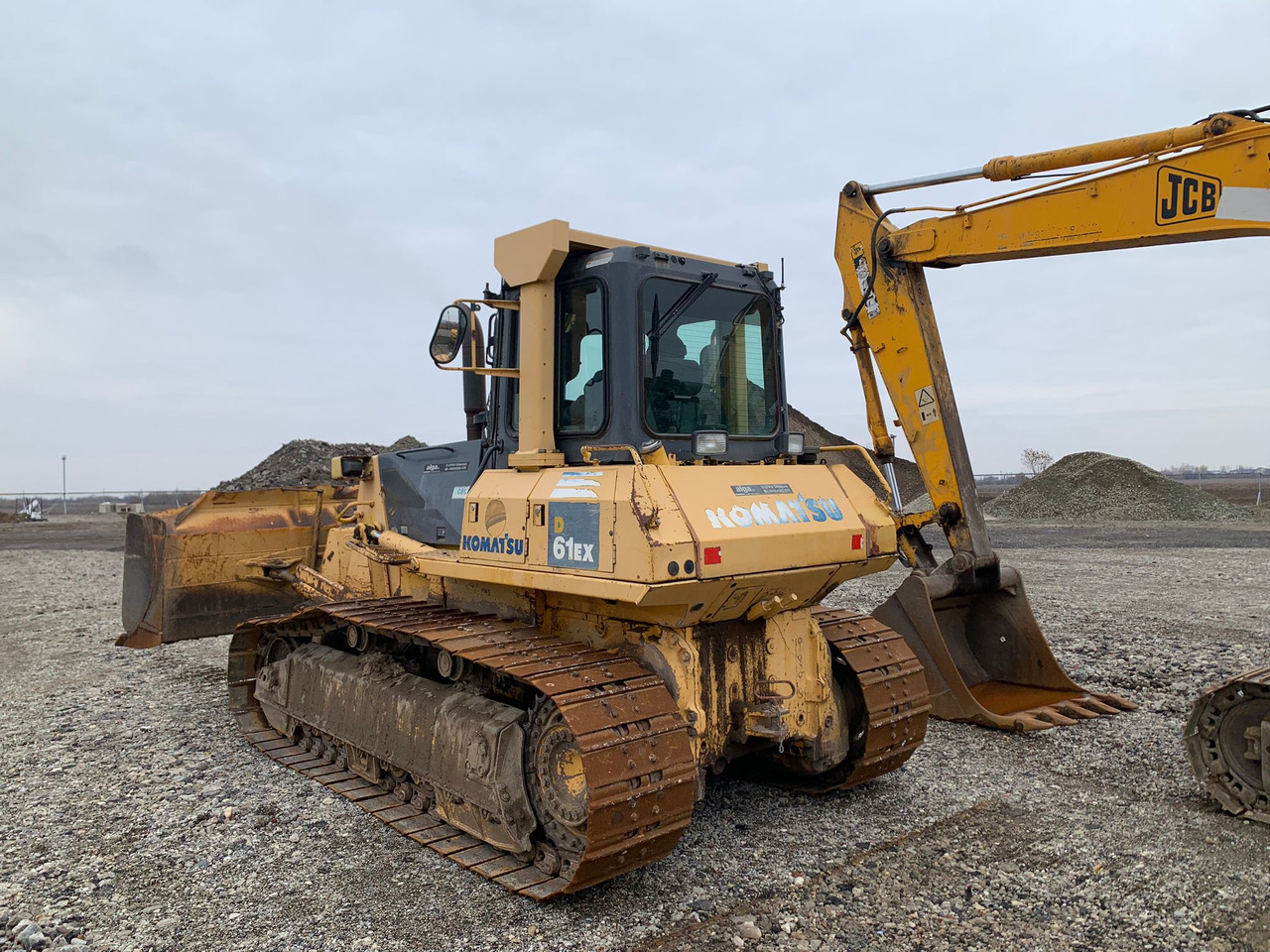 KOMATSU D61EX-15 liising KOMATSU D61EX-15: pilt 6