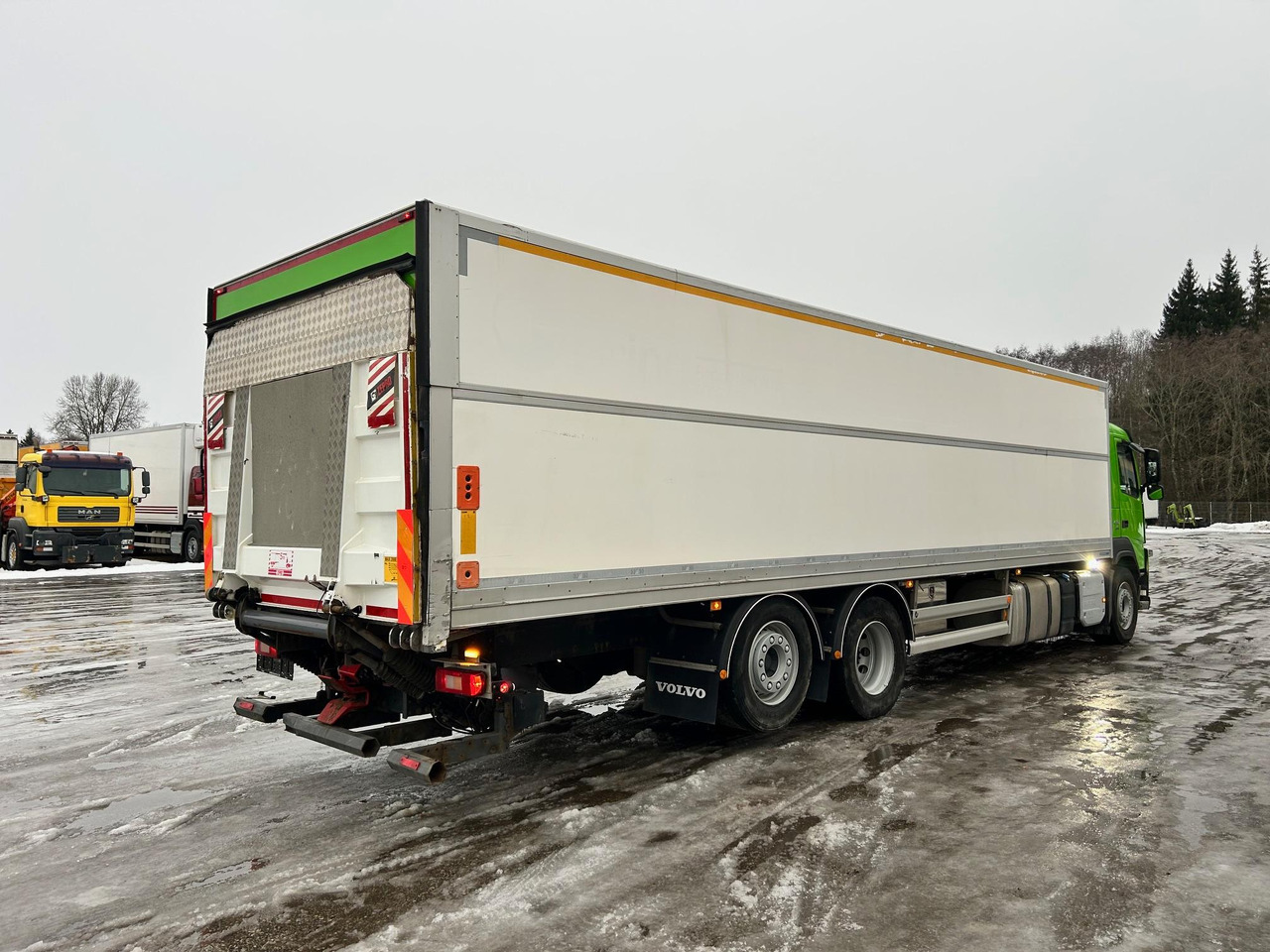 Külmutiga veoauto VOLVO FM410: pilt 7