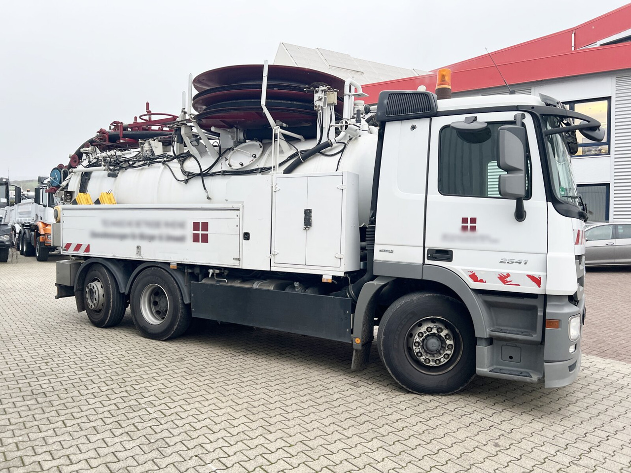 Veoauto Mercedes-Benz Actros 2541 L 6x2 Actros 2541 L 6x2, Wiedemann&Reichhardt  Saug-/Spülwagen ca. 11m³, Lenkachse, Funk: pilt 9