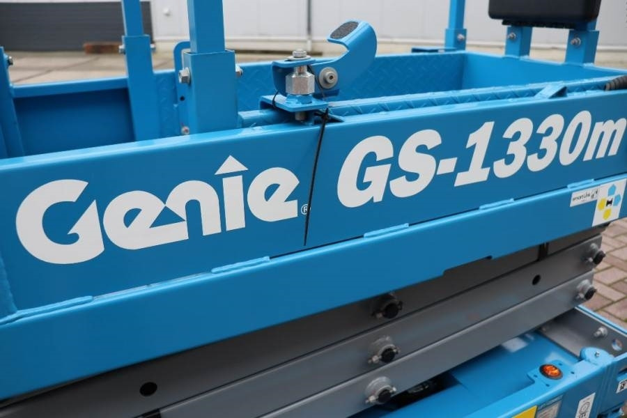 Käärlift Genie GS1330M Valid inspection, *Guarantee! All-Electric: pilt 10