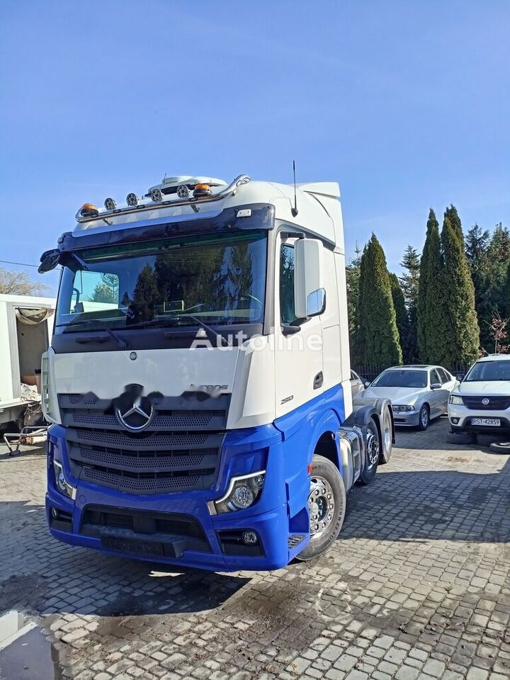 Sadulveok Mercedes-Benz Actros 2553: pilt 12