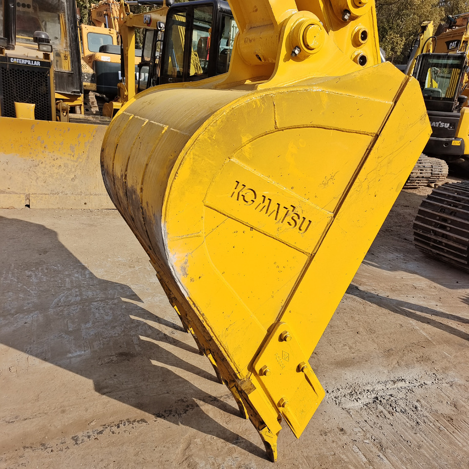 Lintekskavaator KOMATSU PC 200 - 8 Komatsu pc 200-8 N 1 200-7: pilt 13