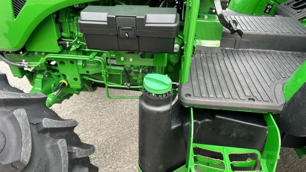 Traktor John Deere 5050E: pilt 19