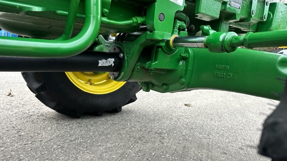 Traktor John Deere 5050E: pilt 13