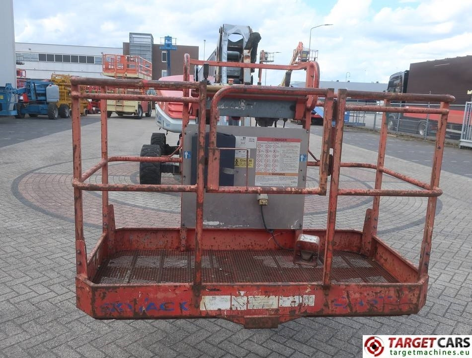 Teleskooppoom SkyJack SJ45T Telescopic 4x4 Diesel Boom Work Lift 1570cm: pilt 9