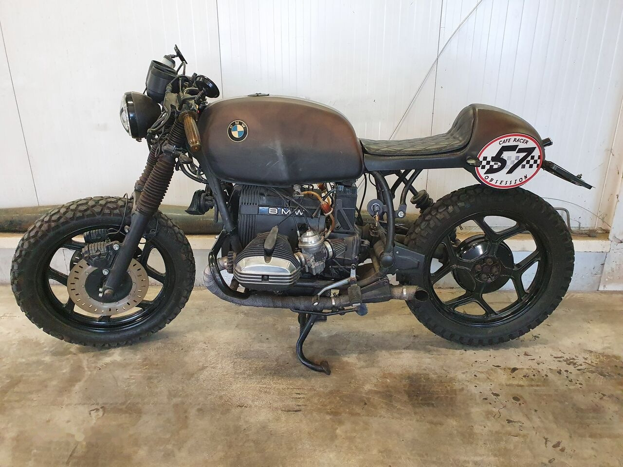 Mootorratas BMW R80RT Cafer Racer: pilt 1