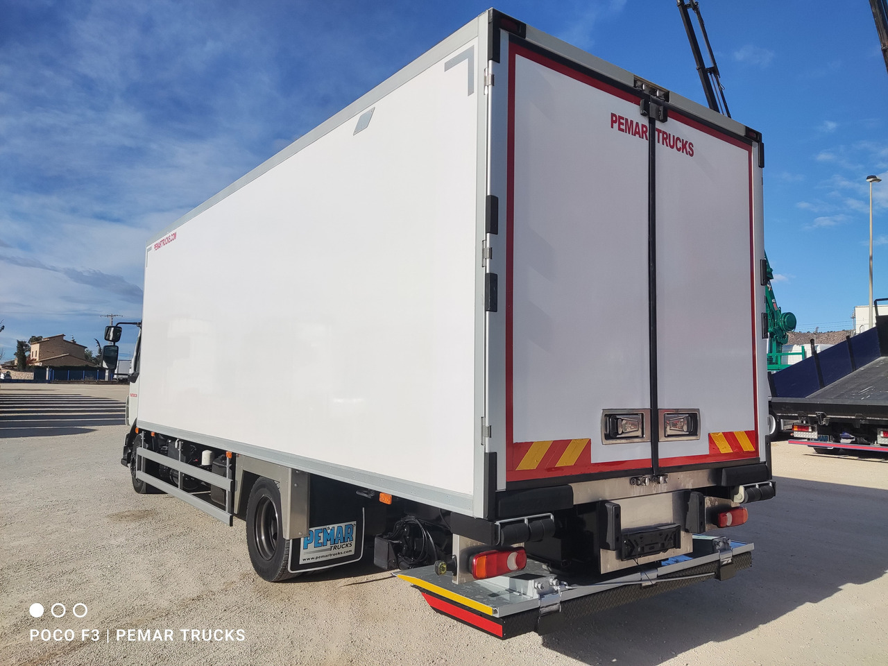 Külmutiga veoauto VOLVO FL 250 FRIGORIFICO 12T EURO 6: pilt 8