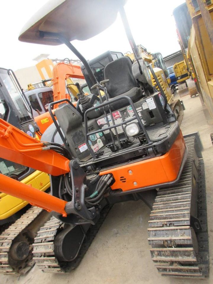 Miniekskavaator Hitachi ZX 30 U: pilt 11