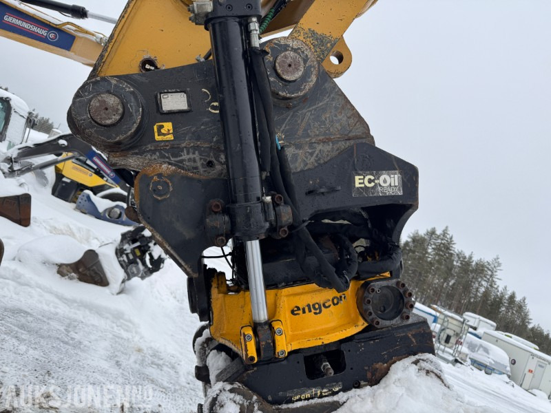 2018 Cat 335 FLCR GRAVEMASKIN, TILTROTATOR, 2 SKUFFER, SENTRALSMØRING, DIESEVARMER, GPS, HAMMERGLASS liising 2018 Cat 335 FLCR GRAVEMASKIN, TILTROTATOR, 2 SKUFFER, SENTRALSMØRING, DIESEVARMER, GPS, HAMMERGLASS: pilt 15