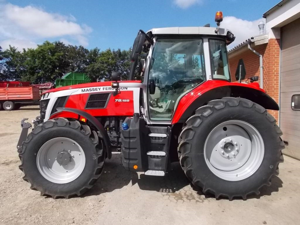 Uus Traktor Massey Ferguson 7S.155 Dyna 6: pilt 6