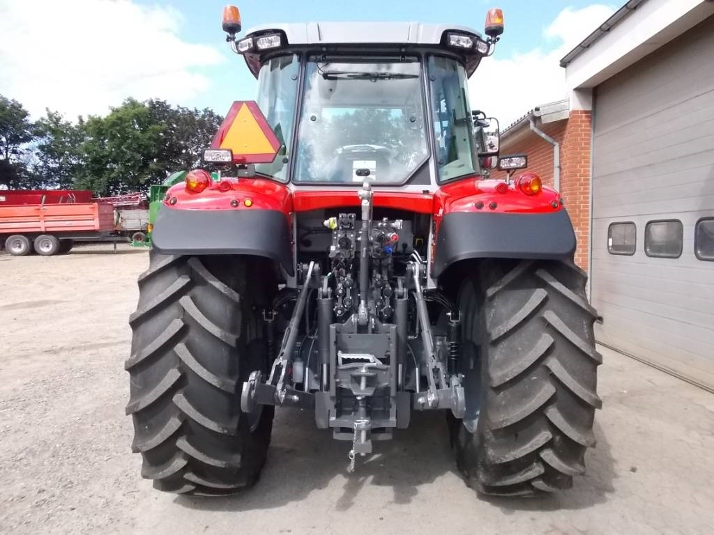 Uus Traktor Massey Ferguson 7S.155 Dyna 6: pilt 7