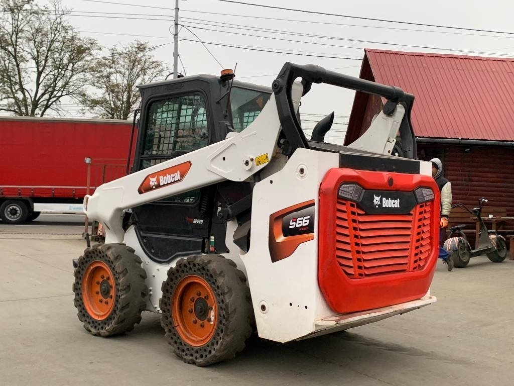 Bobcat S 66  liising Bobcat S 66: pilt 6