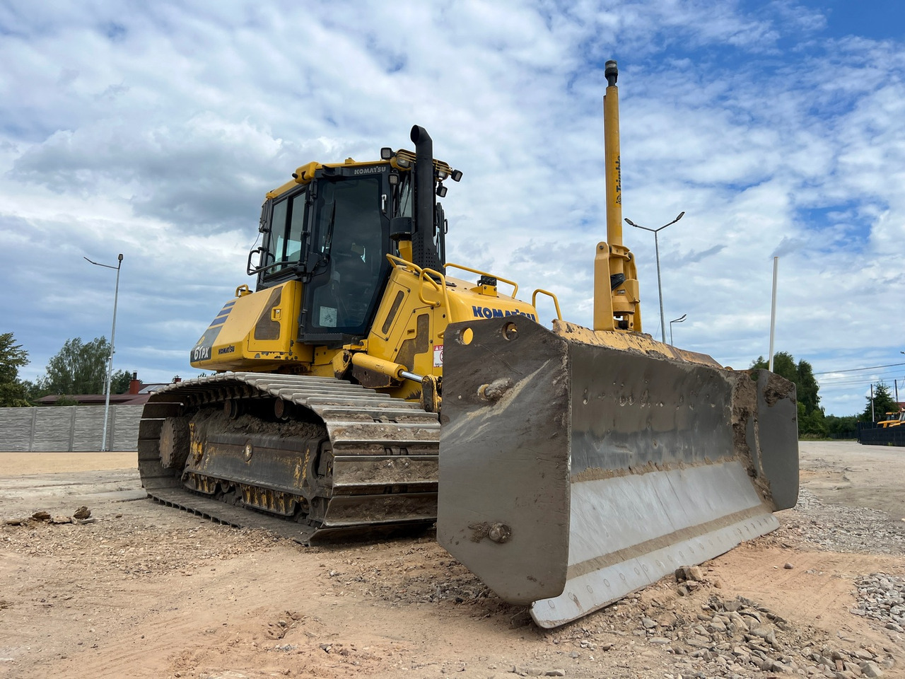 KOMATSU D61PX-23 liising KOMATSU D61PX-23: pilt 18