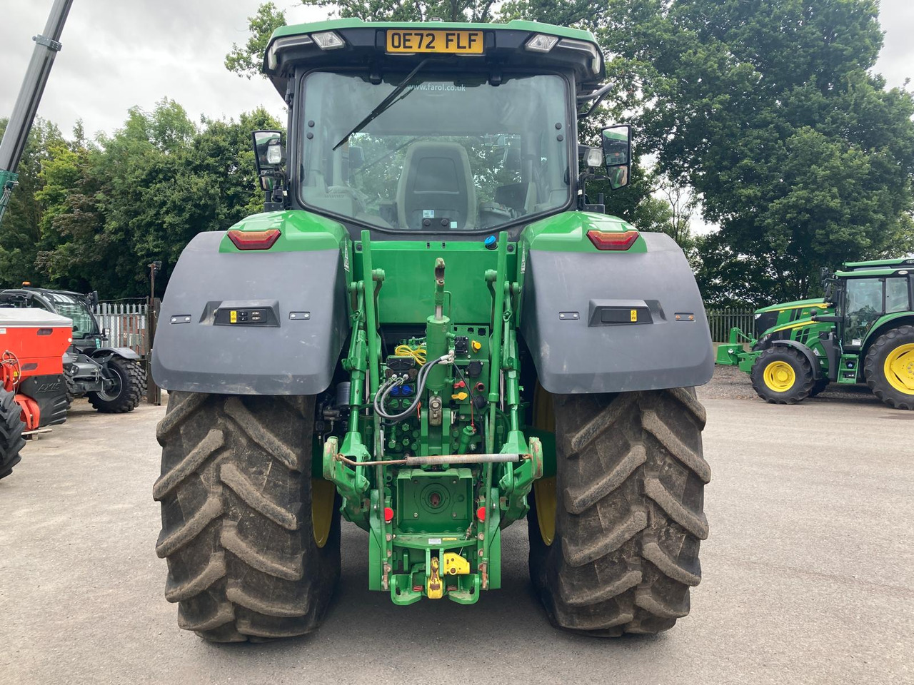 Uus Traktor John Deere 7R 270: pilt 6