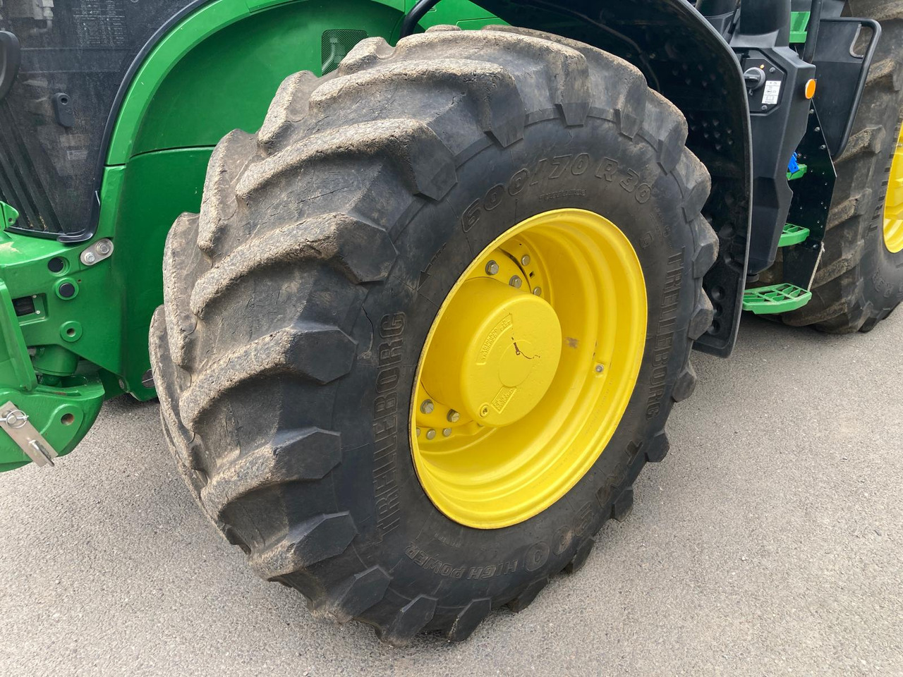 Uus Traktor John Deere 7R 270: pilt 9