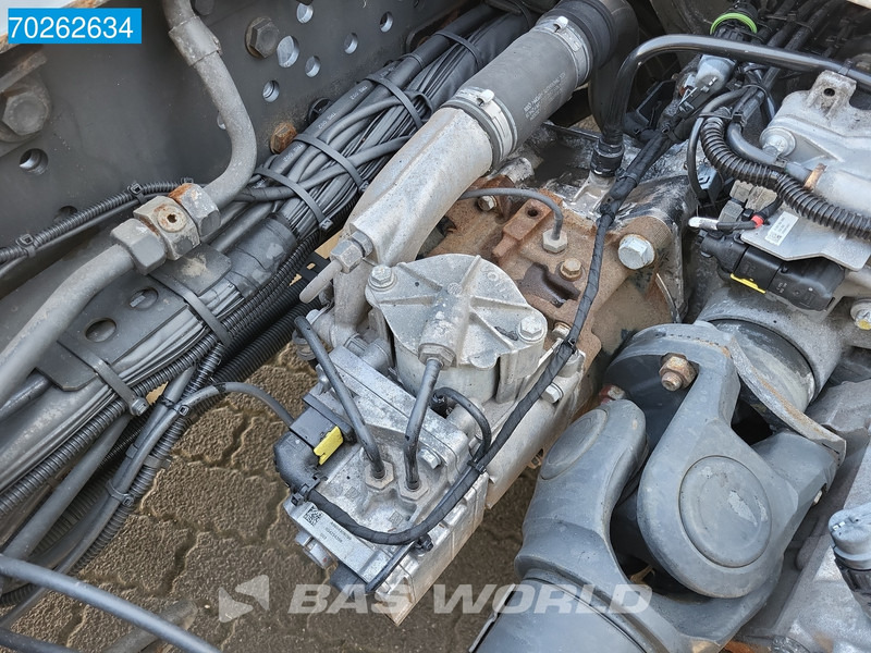 Sadulveok Mercedes-Benz Actros 1845 4X2 BROKEN ENGINE! ACC Retarder Standklima ADR BigSpace: pilt 13