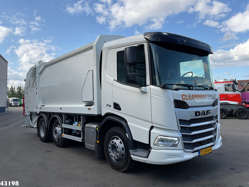 Prügiauto DAF FAG XD 300 Geesink 20m³ met Liftmate Instaplift: pilt 9