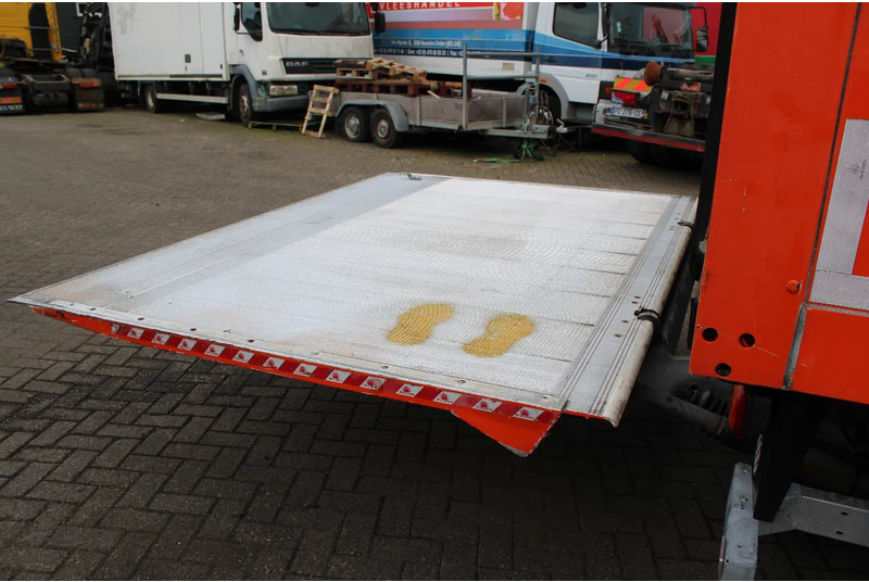 Kasti veoauto DAF LF 210 + euro 6 + lift + 12t: pilt 10