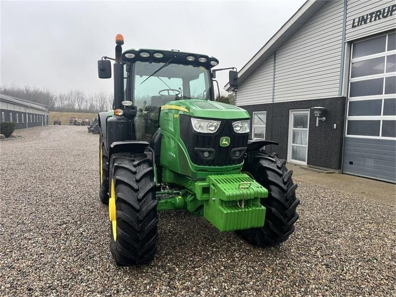 Traktor John Deere 6130R Krybegear, TLS Affjedret foraksel og affjedr: pilt 18