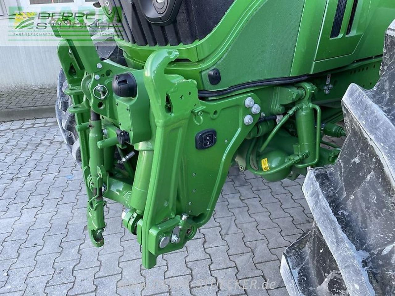 Traktor John Deere 6r 250: pilt 15