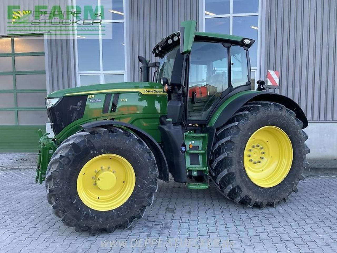 Traktor John Deere 6r 250: pilt 14