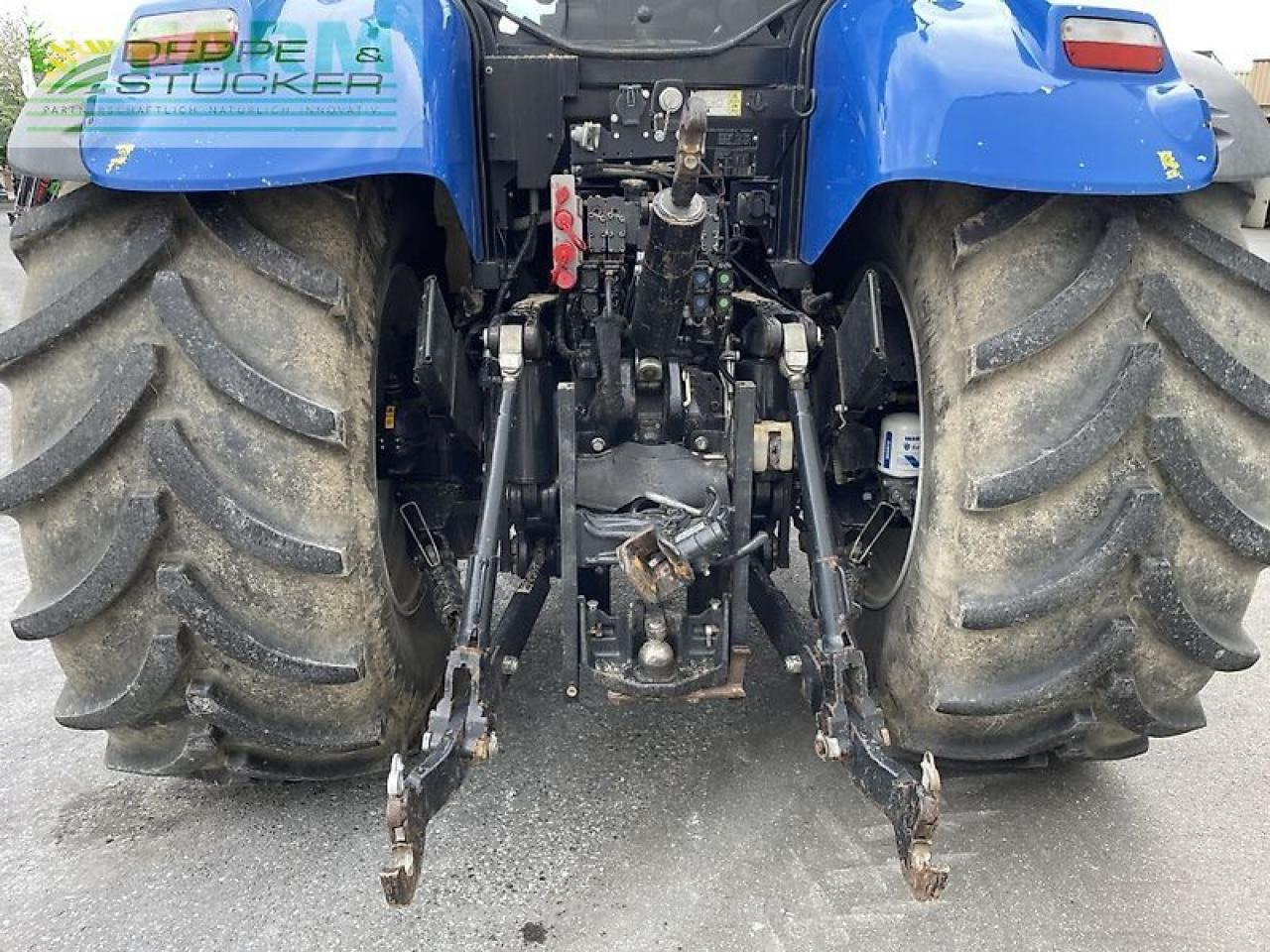 Traktor New Holland t7.230: pilt 12