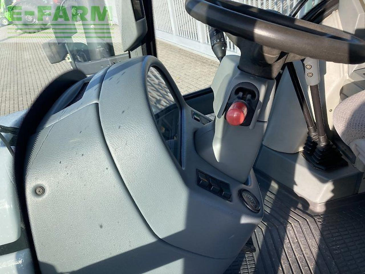 Traktor Valtra t170: pilt 10