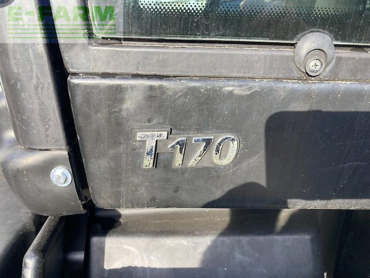 Traktor Valtra t170: pilt 8