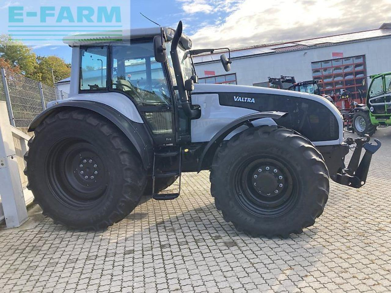 Traktor Valtra t170: pilt 7