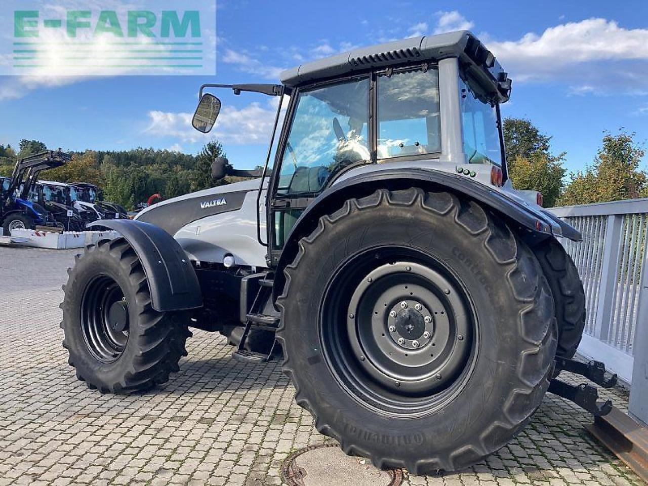 Traktor Valtra t170: pilt 15