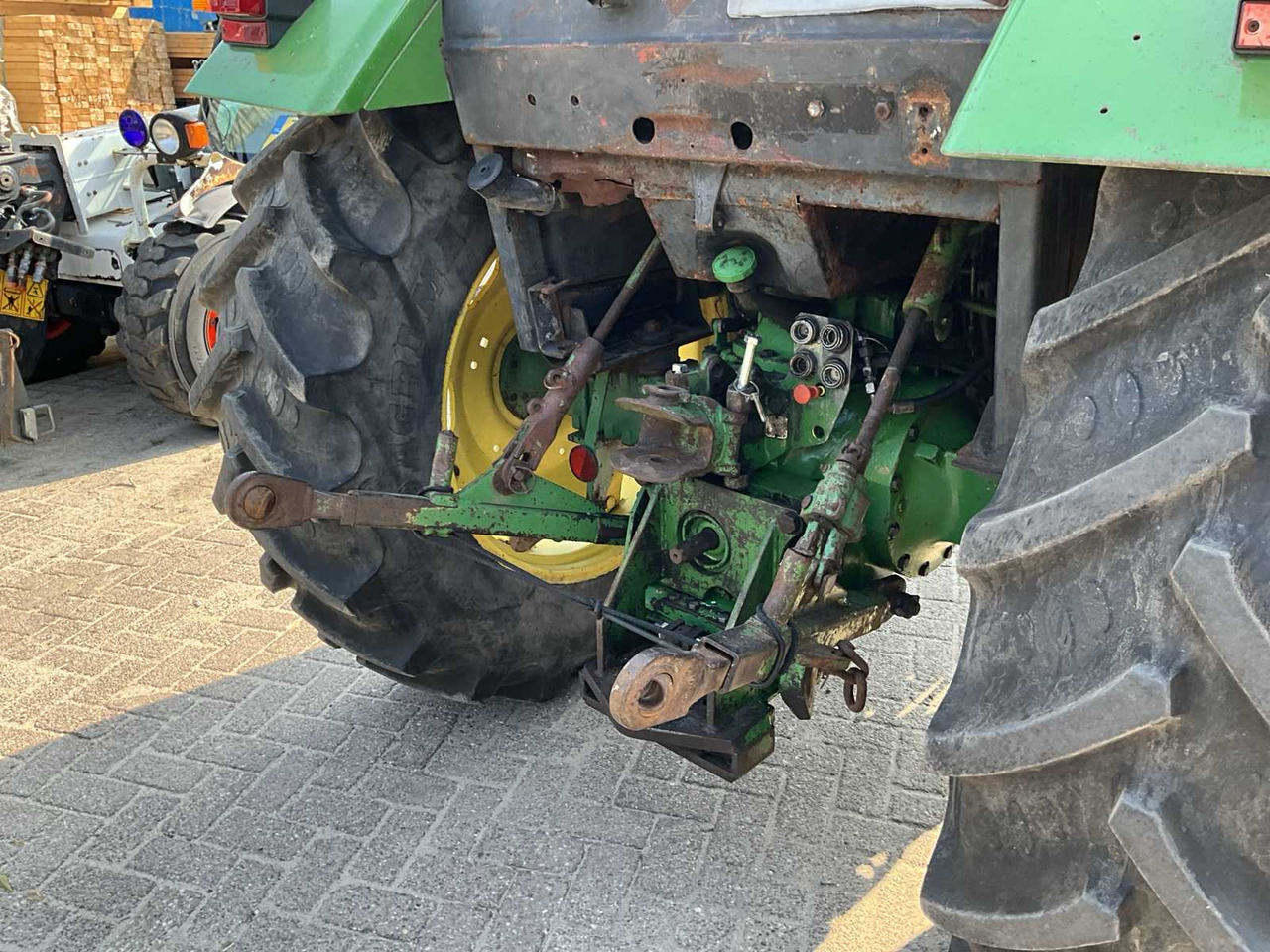 Traktor John Deere 2250: pilt 20