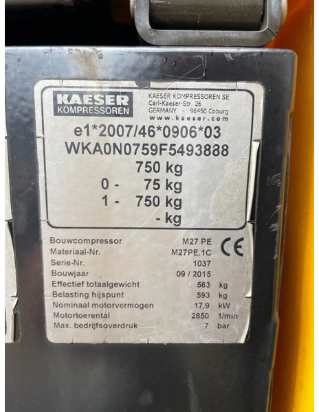 Õhukompressor Kaeser M27 Kubota 2,7 m3 / min 7 Bar 18 kW Mobiele Silent Diesel Compressor: pilt 13