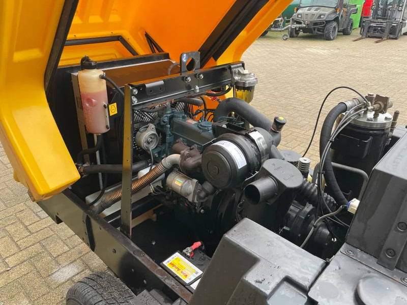 Õhukompressor Kaeser M27 Kubota 2,7 m3 / min 7 Bar 18 kW Mobiele Silent Diesel Compressor: pilt 12