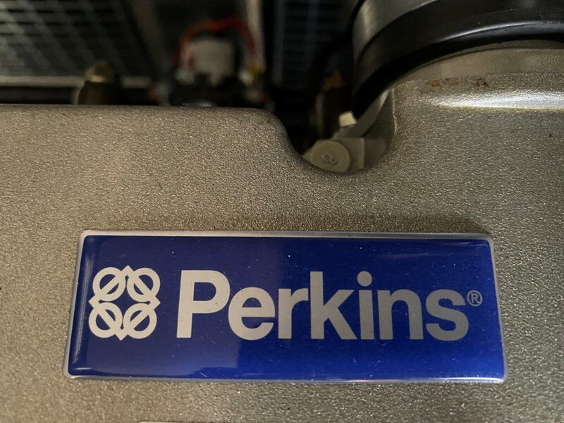 Uus Generaatorikomplekt Perkins 22 kVA Supersilent generatorset New !: pilt 13