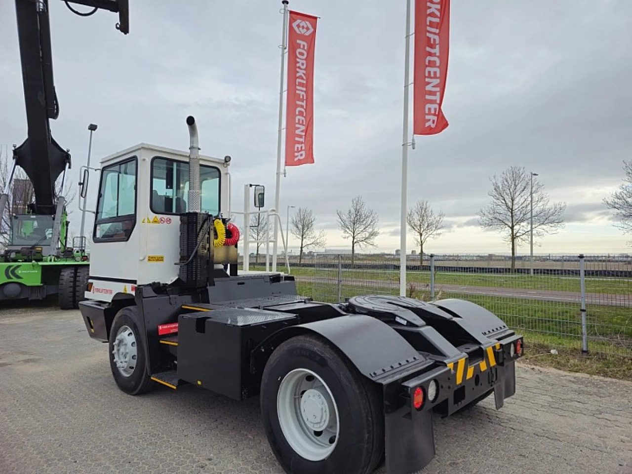 Laotraktor TERBERG - YT220: pilt 6