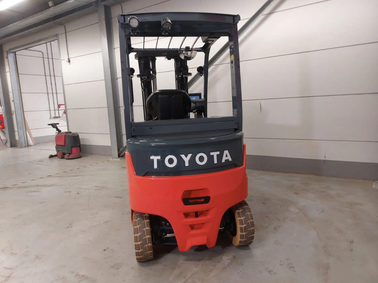 Elektritõstuk TOYOTA - 9FBMK25T: pilt 8